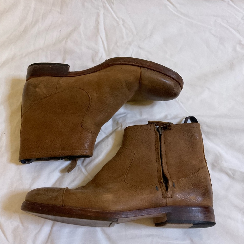 J. shoes Italian Leather Bootie - Picture 6 of 7